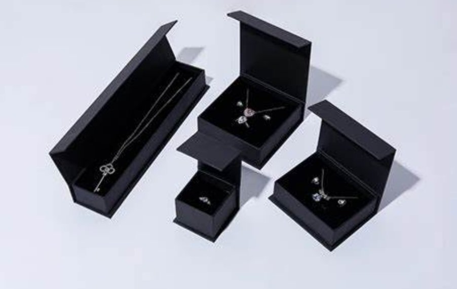 eco friendly minimalist boxes