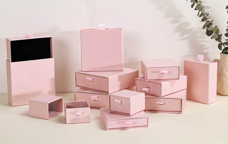 drawer style necklace boxes